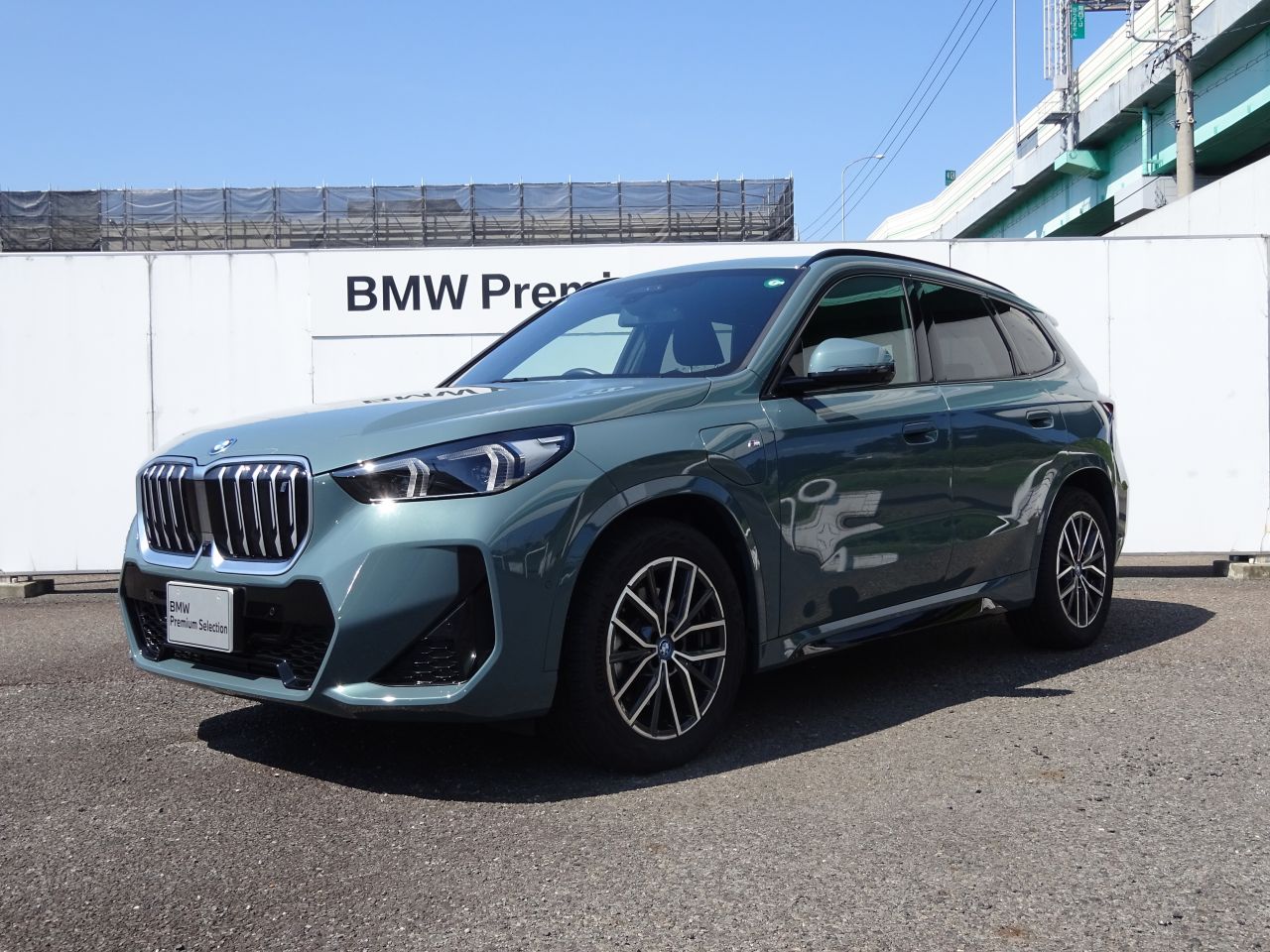 iX1 xDrive30 M Sport