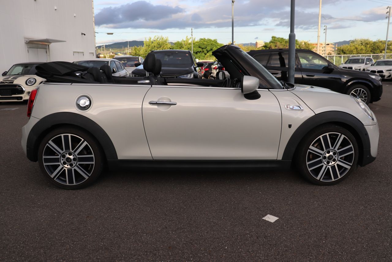F57 MINI Cooper S Convertible LCI
