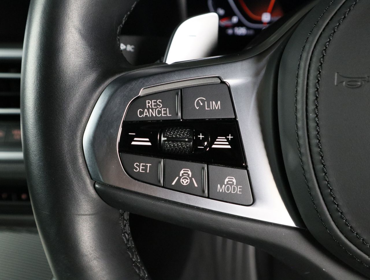 G20 M340i xDrive Saloon RHD