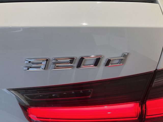 G21 320d xDrive Touring RHD