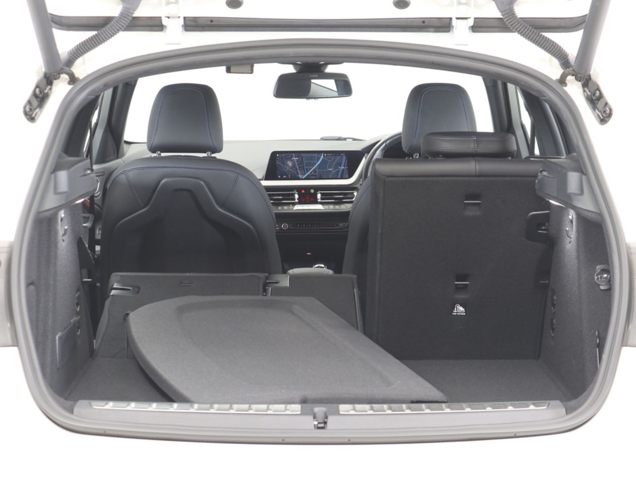 F40 118d Sports Hatch 5-door B47 2.0d