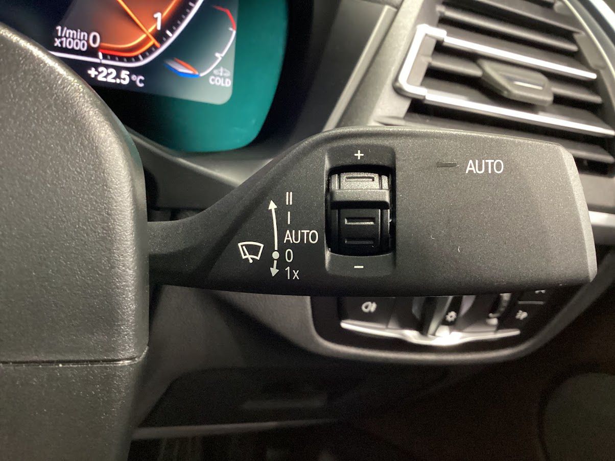 X4 xDrive20d RHD
