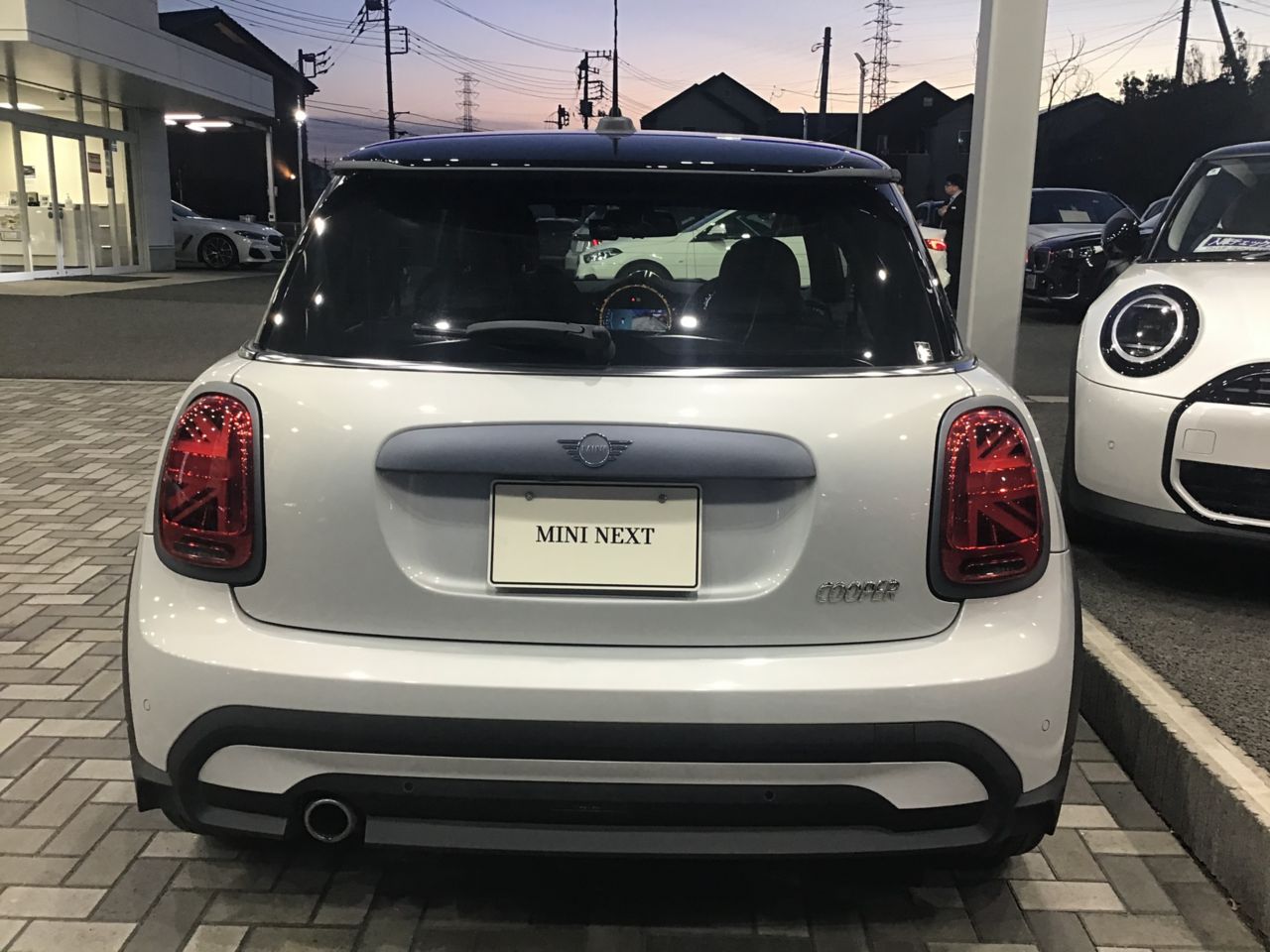 MINI Cooper F56 RHD