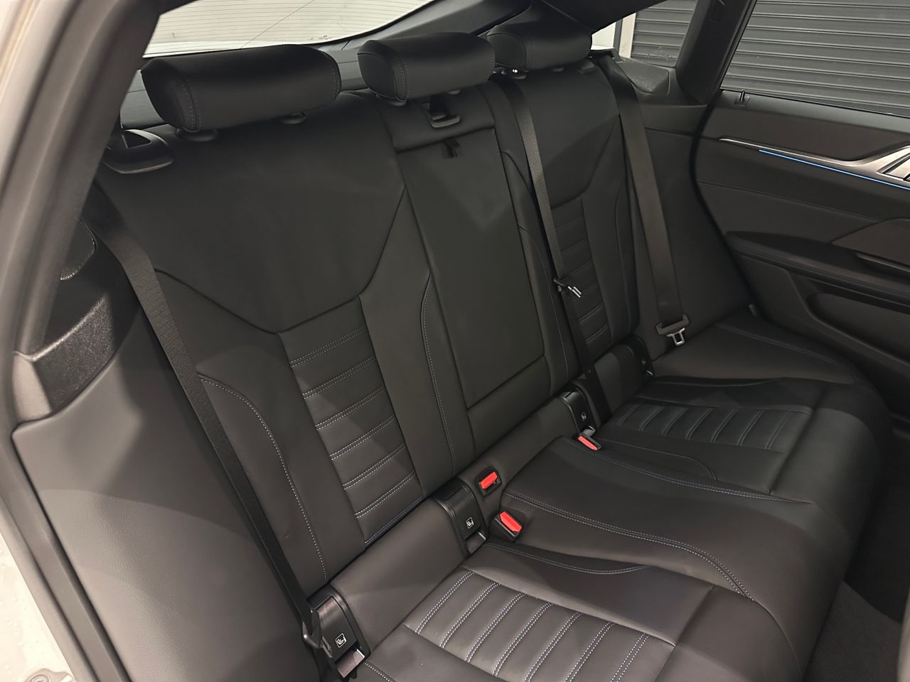 G26 i4 M50 RHD