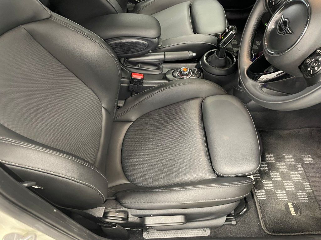 F55 MINI Cooper 5-Door Hatch LCI
