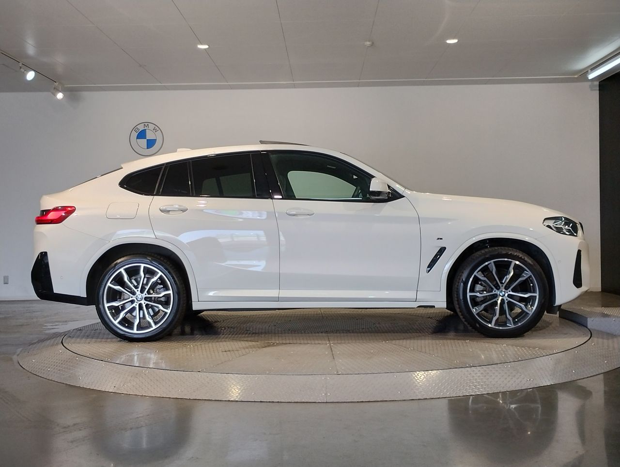 X4 xDrive20d RHD