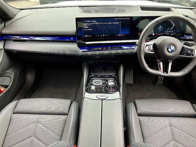 520i Sedan RHD