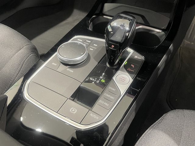 F40 118d Sports Hatch 5-door B47 2.0d