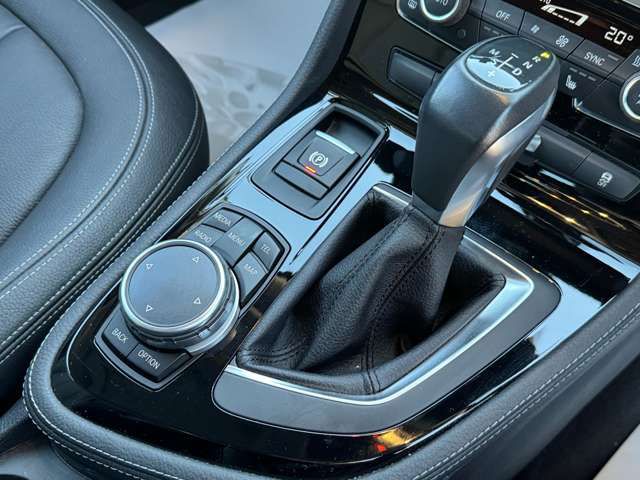 218I ACTIVE TOURER RHD