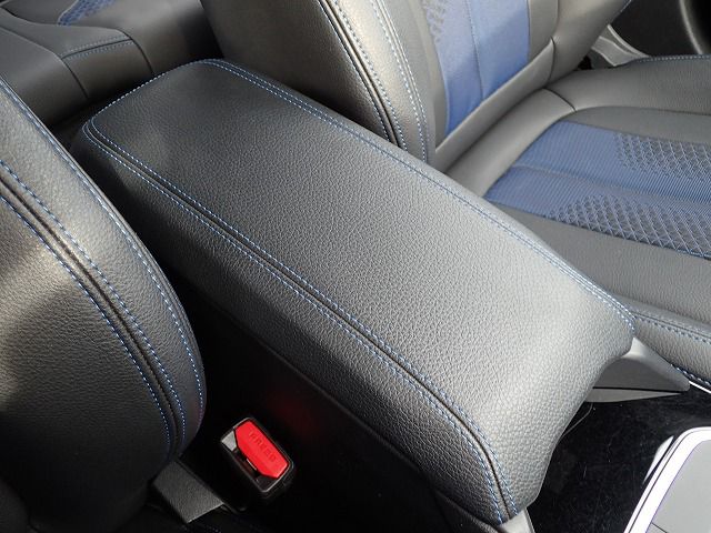 F40 118d Sports Hatch 5-door B47 2.0d