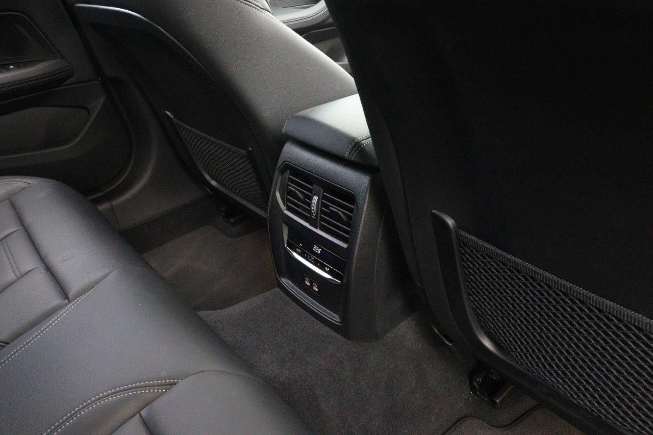 G26 420d xDrive Gran Coupe RHD