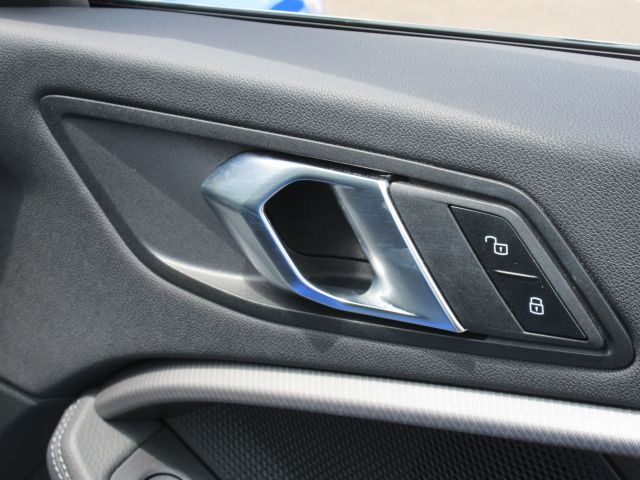F40 118d Sports Hatch 5-door B47 2.0d