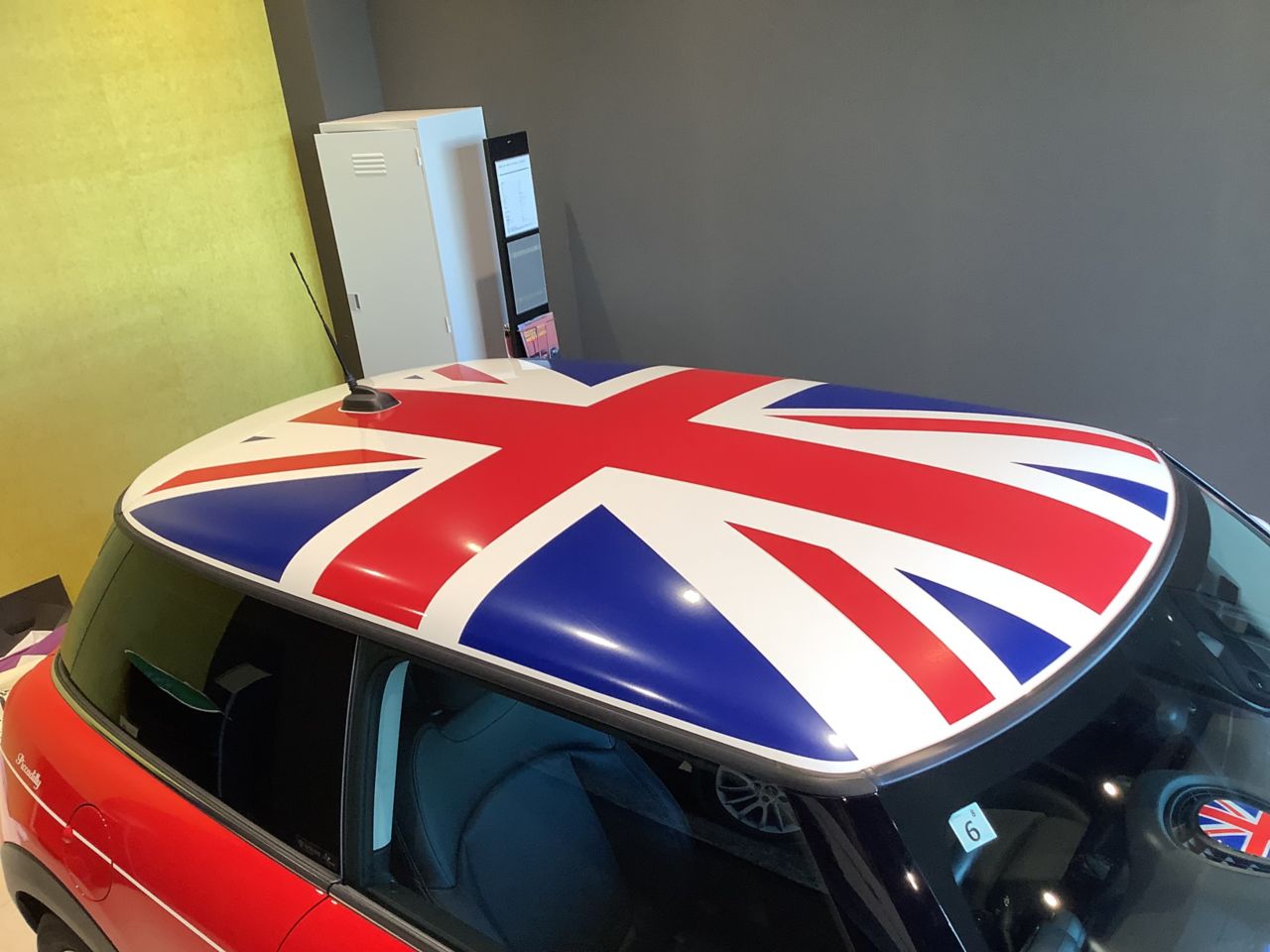 F56 MINI Cooper 3-Door Hatch LCI