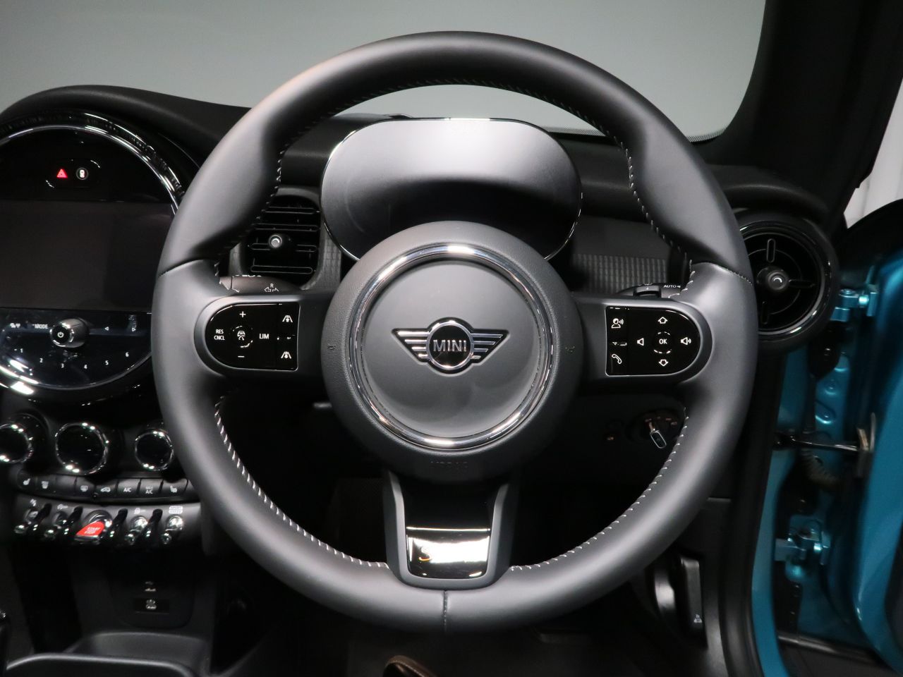 MINI Cooper S Convertible RHD