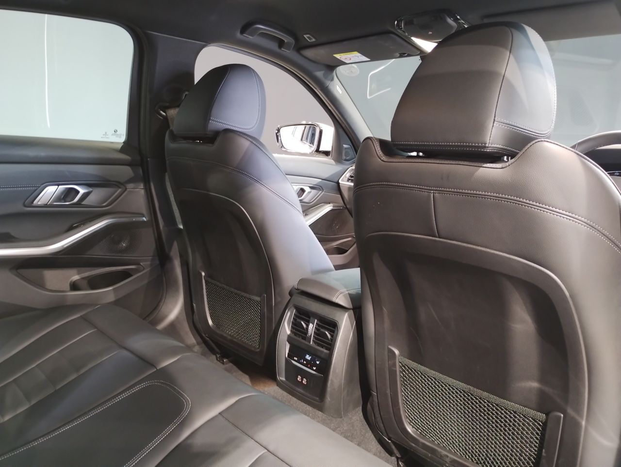 G20 330i Saloon RHD MX