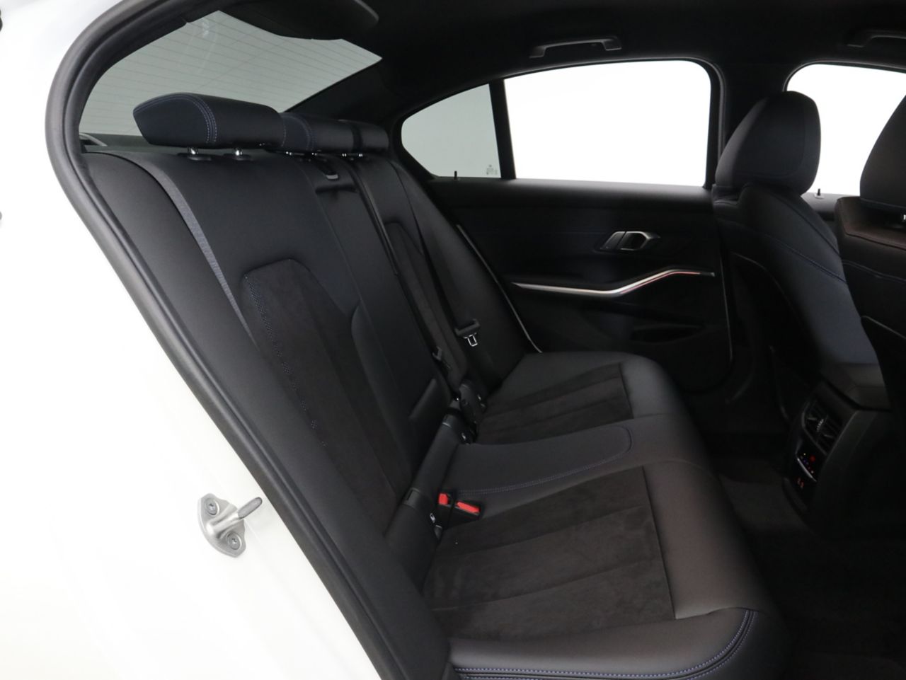 320d xDrive Berline RHD