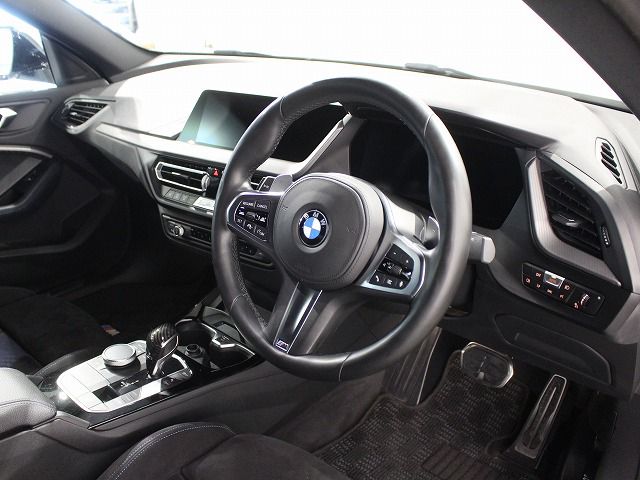 F4* **35i xDrive **** ***** B48 2.0i
