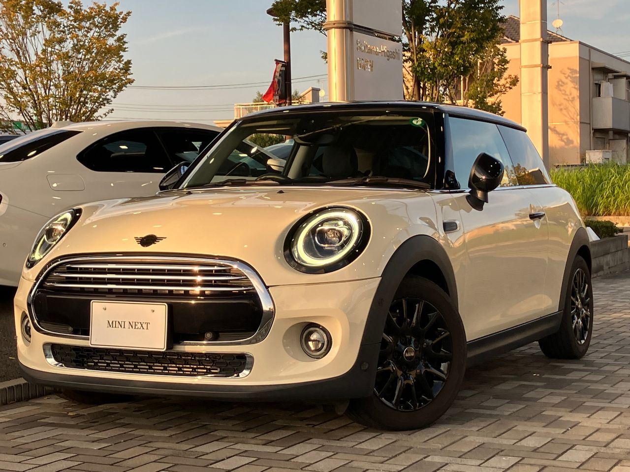 MINI COOPER 3 DOOR.