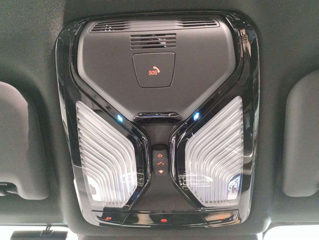 G08 iX3 BEV RHD