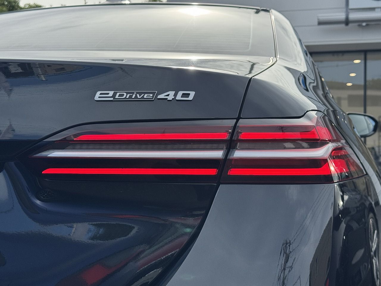 BMW i5 eDrive40 Sedan RHD