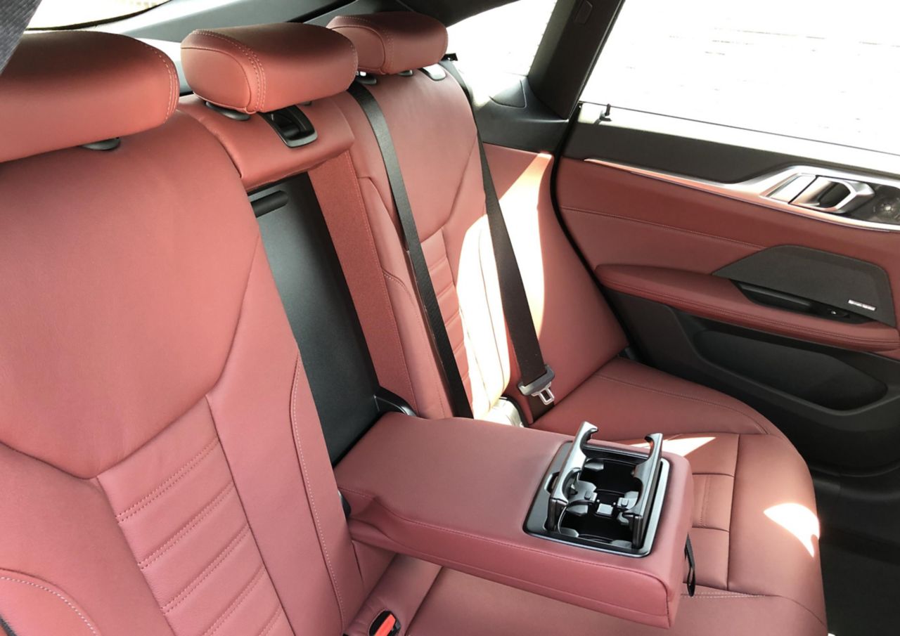 G26 i4 eDrive40 RHD