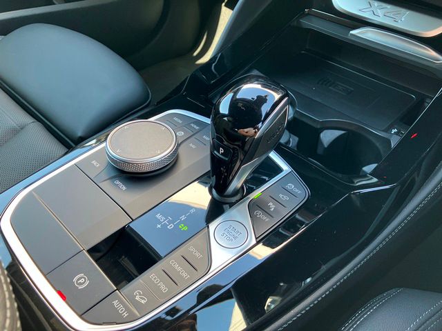 X4 xDrive20d RHD