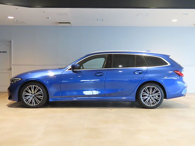 G21 320d xDrive Touring RHD