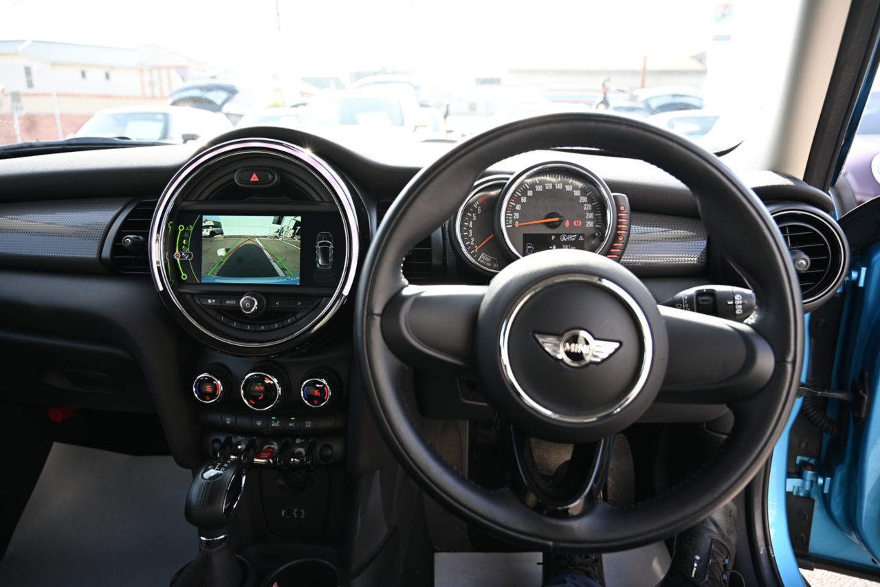 F55 COOPER
