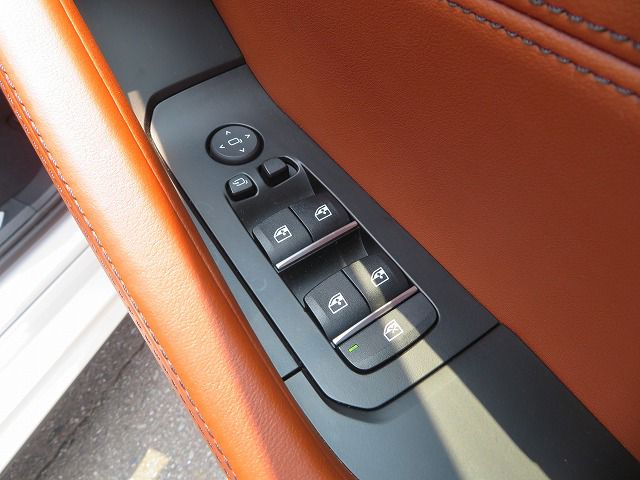 X6 xDrive30d M Sport RHD