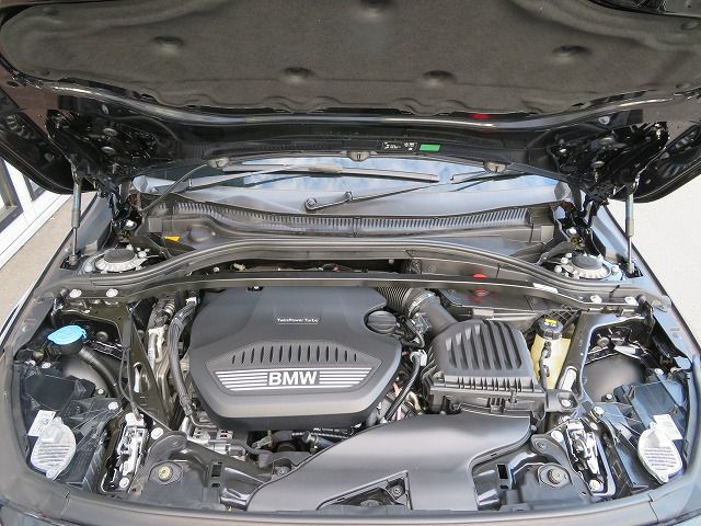 F40 118d Sports Hatch 5-door B47 2.0d