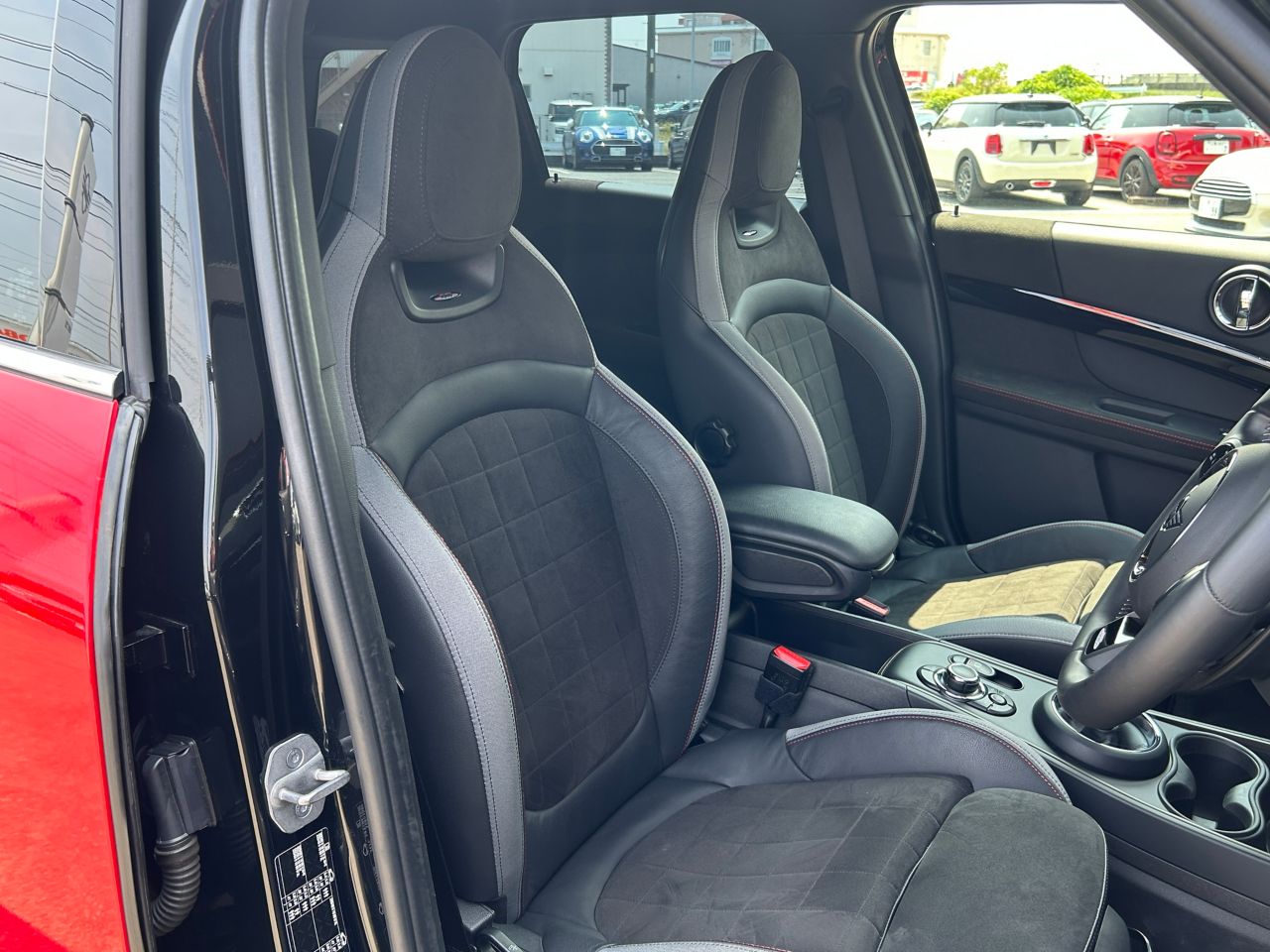 MINI John Cooper Works ALL4 Countryman RHD