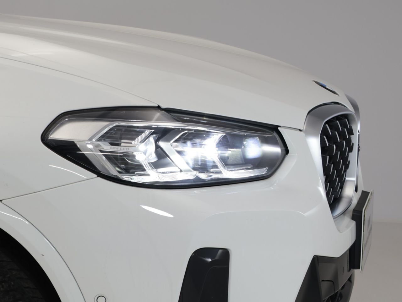 X4 xDrive20d RHD