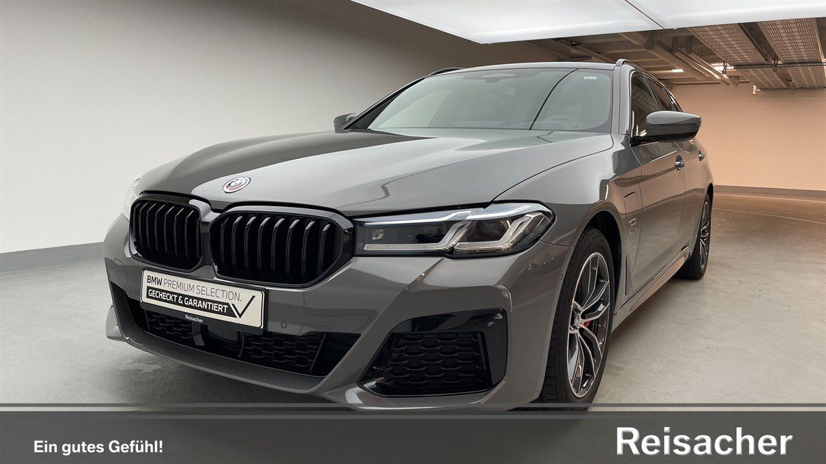 530e xDrive Touring