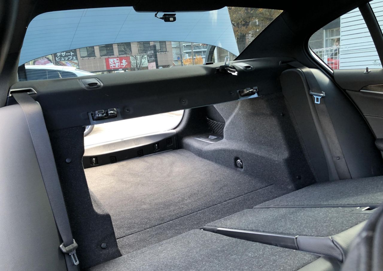 520d xDrive Sedan RHD