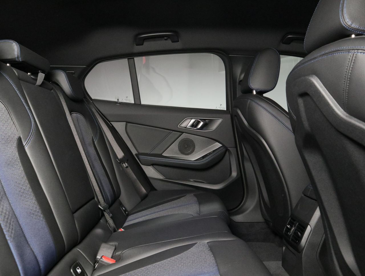F40 118d Sports Hatch 5-door B47 2.0d