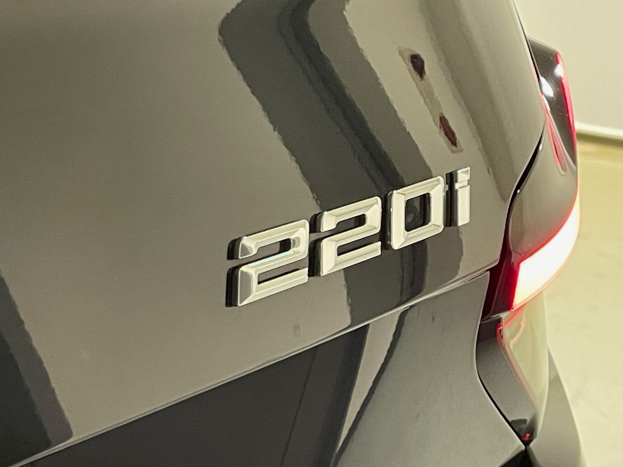 G42 220i Coupe