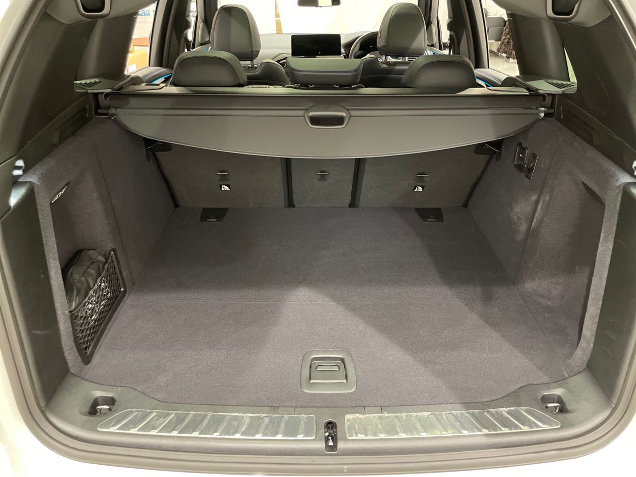 G08 iX3 BEV RHD