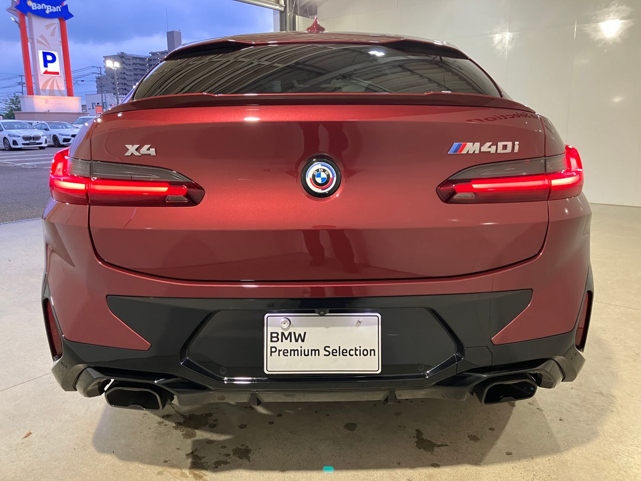 G02 X4 M40i RHD LCI
