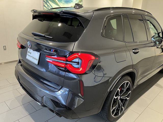 F97 X3 M RHD LCI