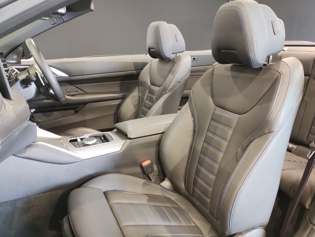 G** M*** x***** C********** *** B** 3.** RHD