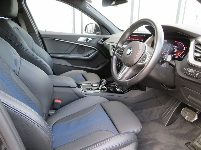 F40 118d Sports Hatch 5-door B47 2.0d