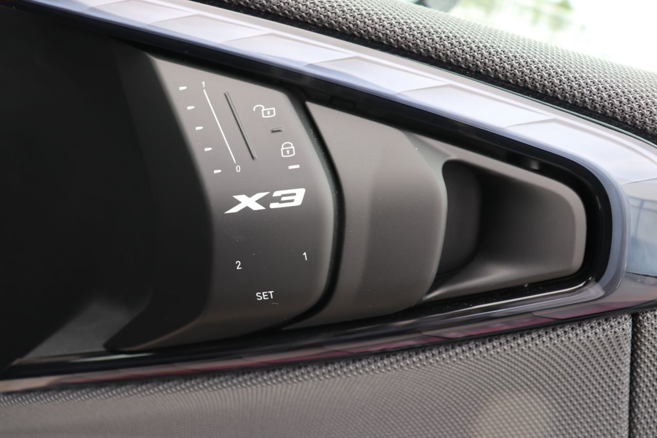 X3 M50 US