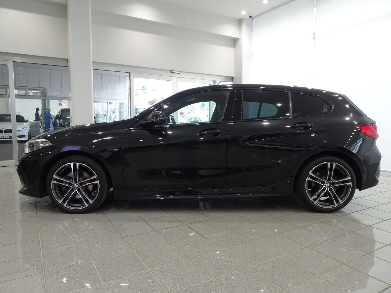 118i RHD