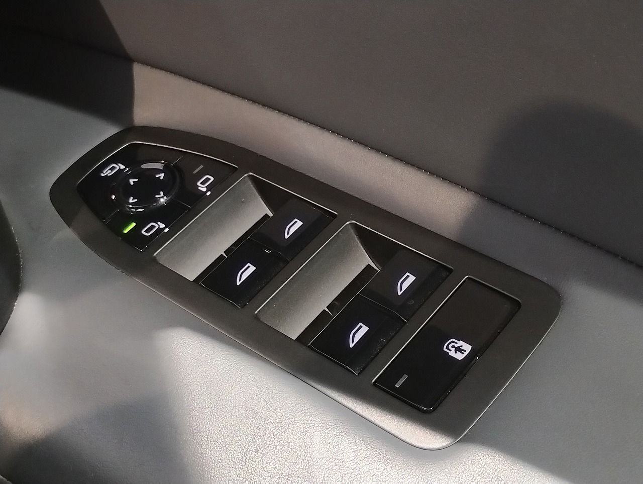 i20 iX xDrive50