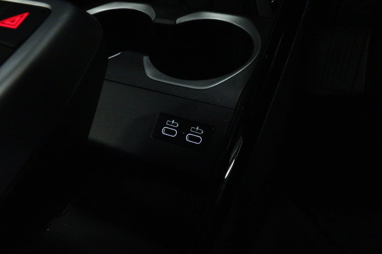 iX2 xDrive30 MSP
