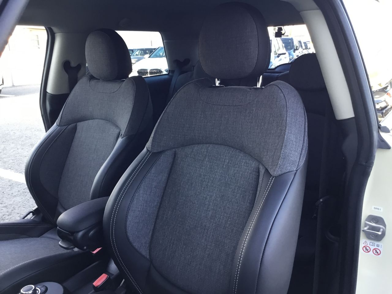 MINI Cooper F56 RHD