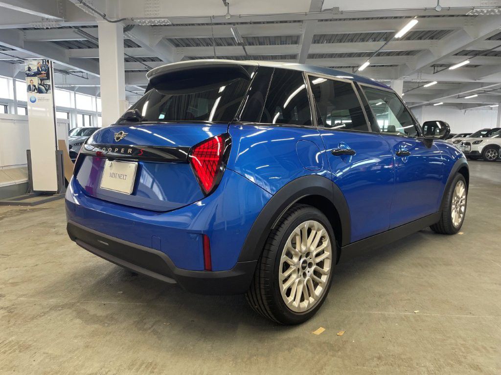 F65 MINI Cooper S 5Dr
