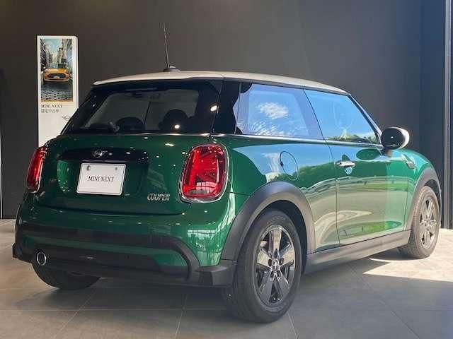 MINI Cooper F56 RHD