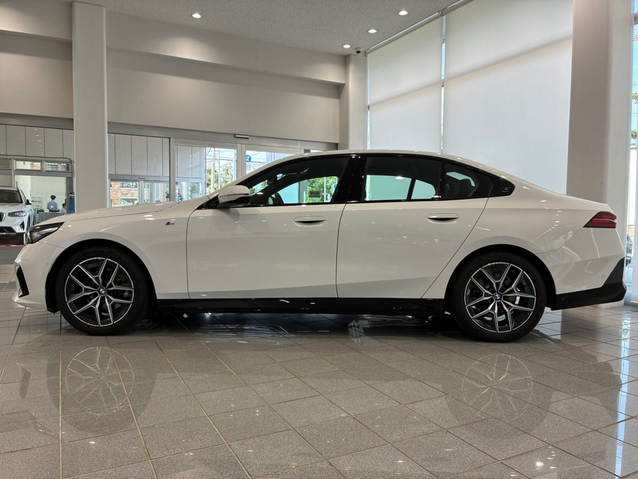 520i Sedan RHD