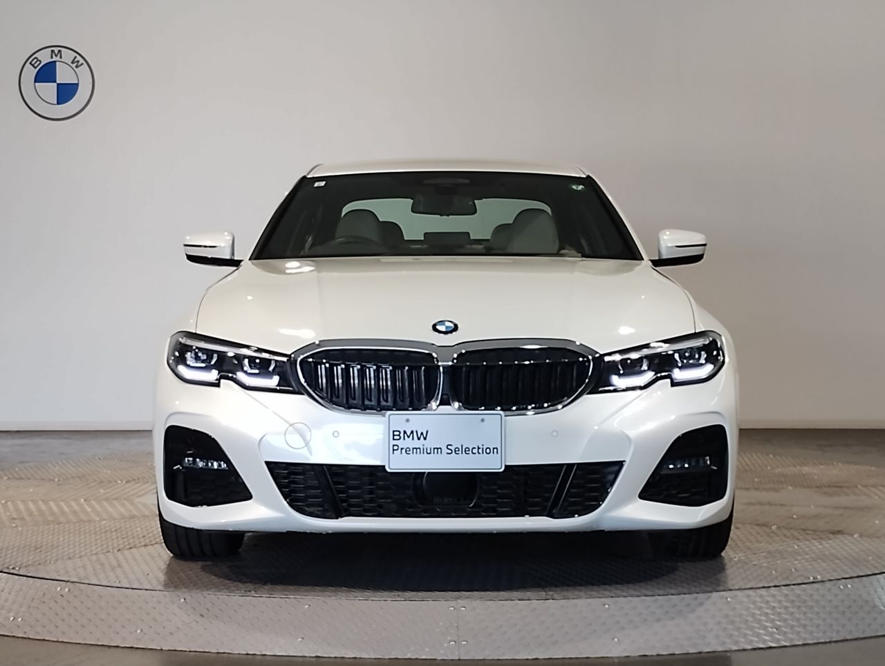 G20 330e Saloon RHD